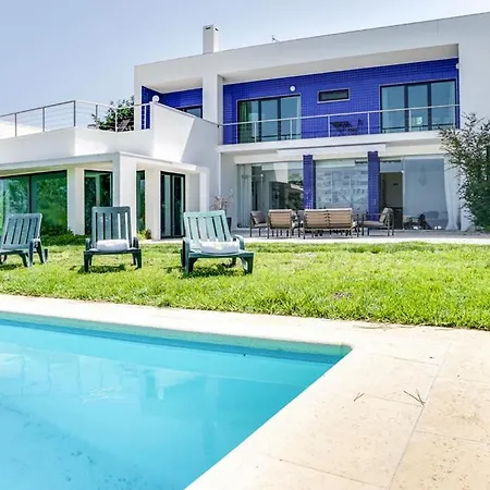 Gouveia Sleeps 8 Pool Air Con Wifi Villa Gouveia (Lisbon)