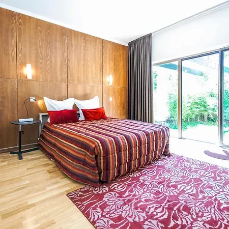 Gouveia Sleeps 8 Pool Air Con Wifi Villa