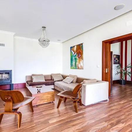 Villa Gouveia Sleeps 8 Pool Air Con Wifi *